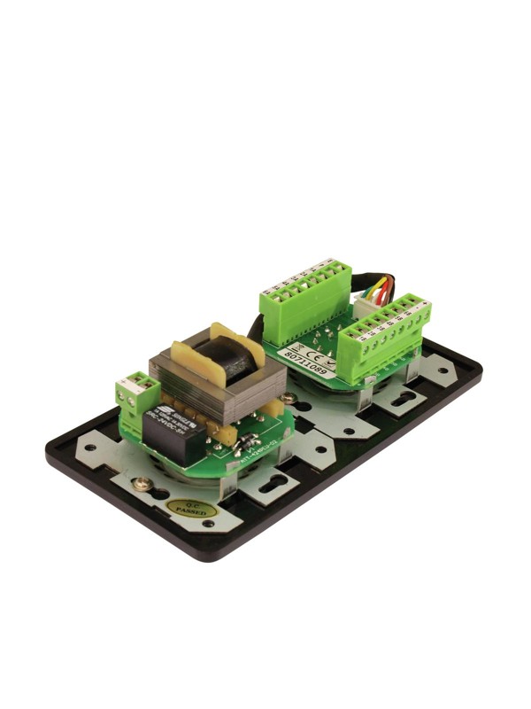 Omnitronic PA ovladač hlasitosti/volič programů 10W mono, černý