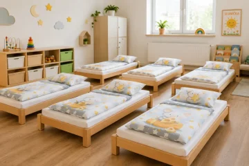 Jak vybrat ideální postýlky do mateřské školky a dětských skupin?
